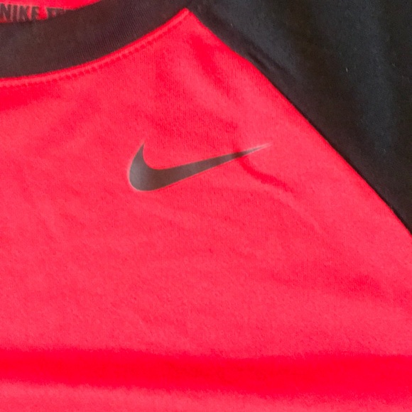 Nike 3/4 sleeve Dri fit T-shirt size small. - Picture 6 of 7